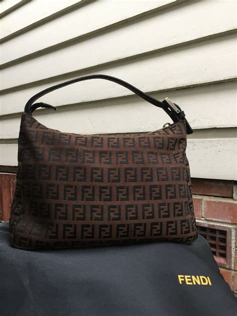 collarino fendi anni 70|Fendi Vintage 70s Bag .